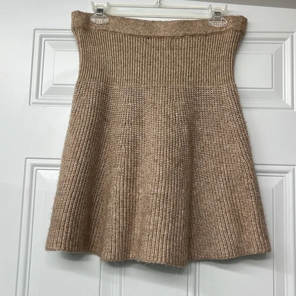 House Of Harlow Knit Skirt - Picture 2 of 6